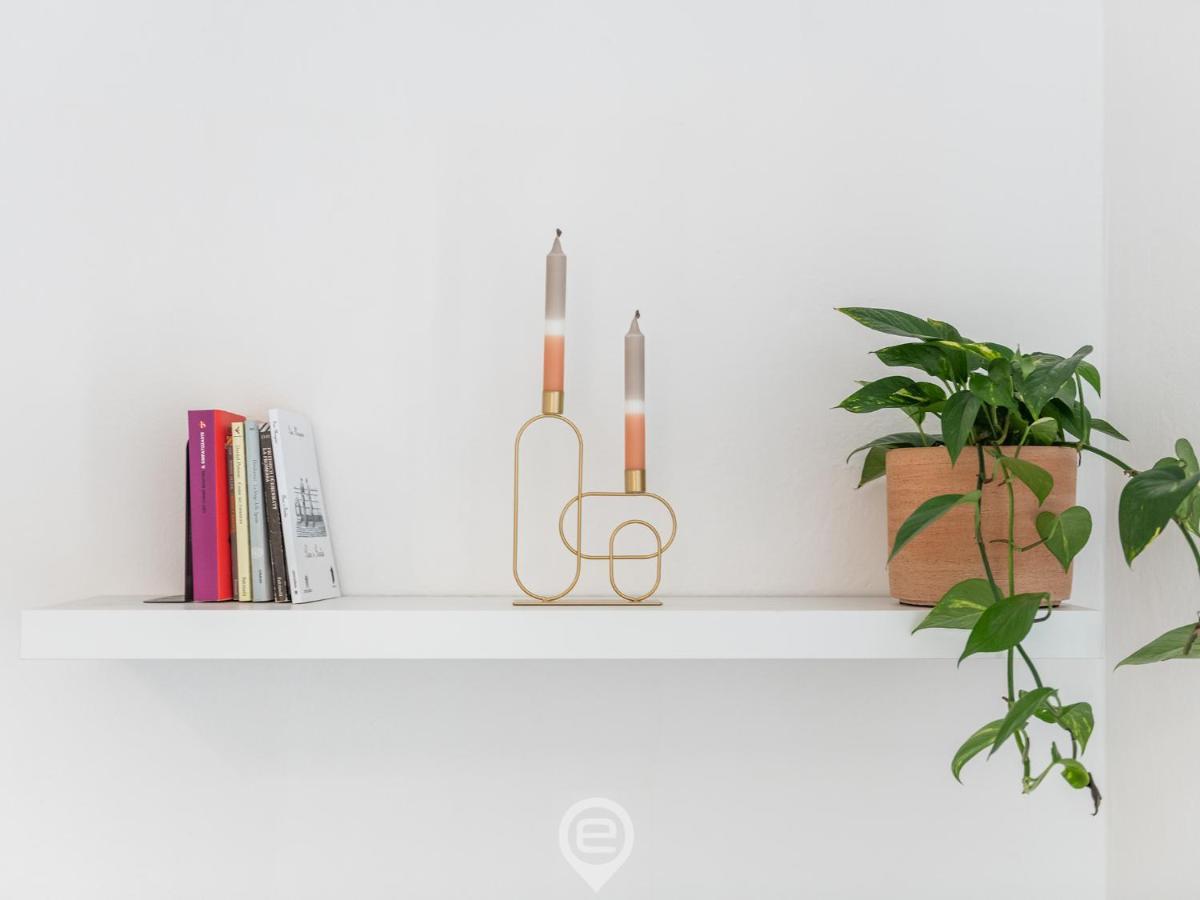 Aurora'S Apartment Cagliari Ngoại thất bức ảnh